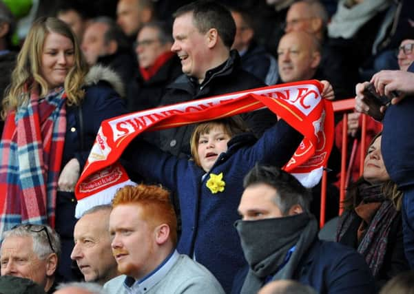 Crawley Town v Swindon Town. Pic Steve Robards SR1808717 SUS-180204-161842001