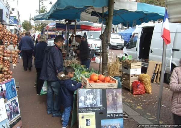 Bexhill Market SUS-180514-090509001