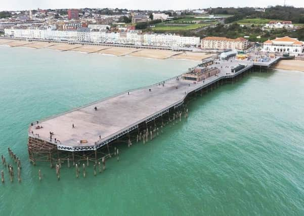 Hastings Pier. Photo by Eddie Mitchell