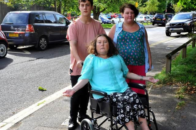 Tamsin Errett, right with husband Sam and mum Caroline Leighton