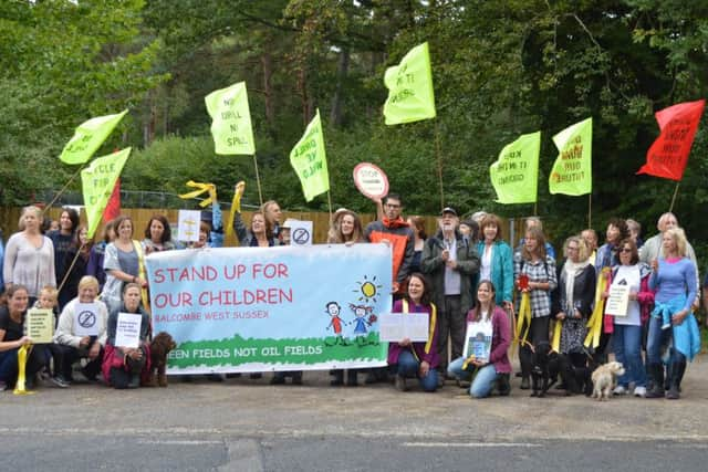 Protesters at the Balcombe oil site SUS-180918-142834001