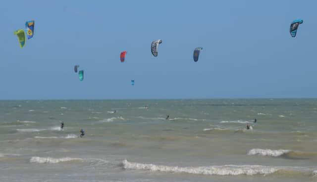 Kitsurfing in Lancing with Brighton Kitesurfing and SUP Academy