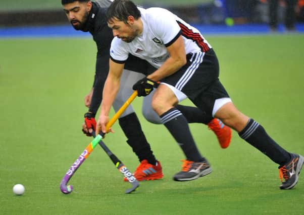 Horsham v Slough hockey. Sam MacDonald. Pic Steve Robards SR1901222 SUS-190121-130758001