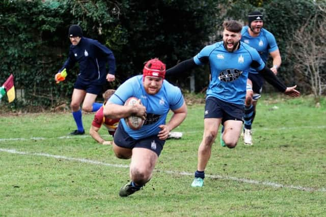 A Chi try for Sam Drayson / Picture by Alison Tanner