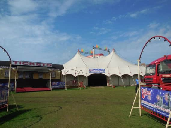 ZIppos on Hove Lawns Geograph 4636011 By Paul Gillett