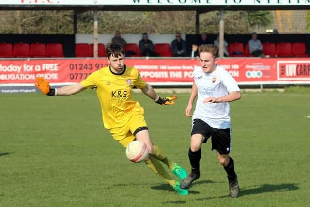 Pagham on the attack against Saltdean / Picture by Roger Smith