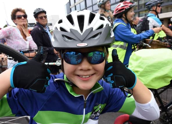 Eastbourne seafront rally for family friendly cycle path (Photo by Jon Rigby) SUS-191006-144752001