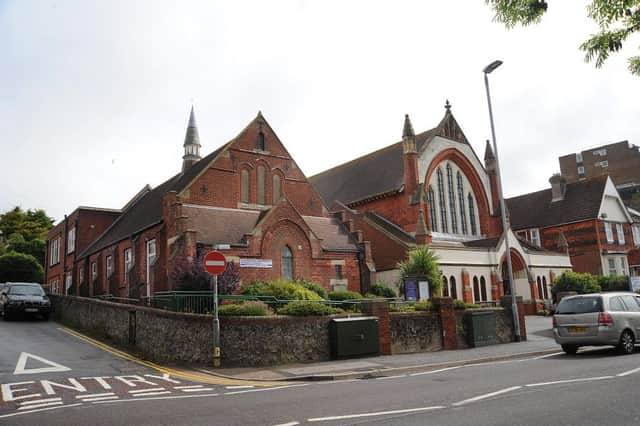 Upperton United Reformed Church SUS-150608-114644001