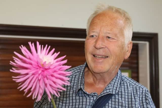 DM1990225a.jpg. Burgess Hill Horticultural Society Autumn Show. Bob Adams. Photo by Derek Martin Photography. SUS-190709-181003008