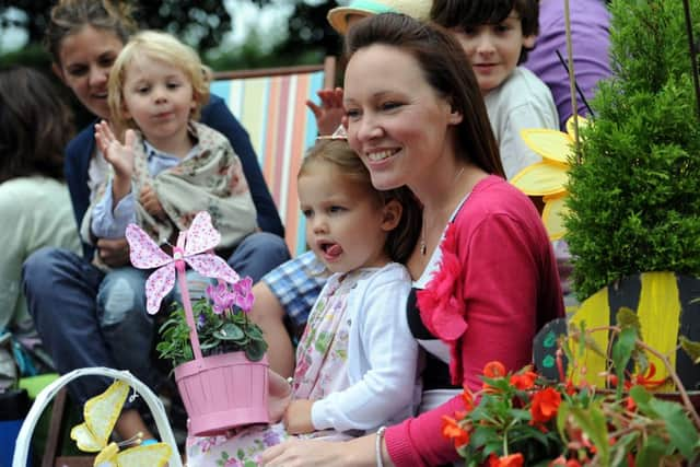 JPCT 190813 S13340706x Ashington Carnival + Flower Show.  -photo by Steve Cobb