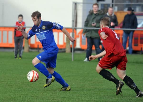 L46116H13-FootballRustington.

Sussex League Football. Rustington V Storrington. Action from the match leading up to the goal by No 9.