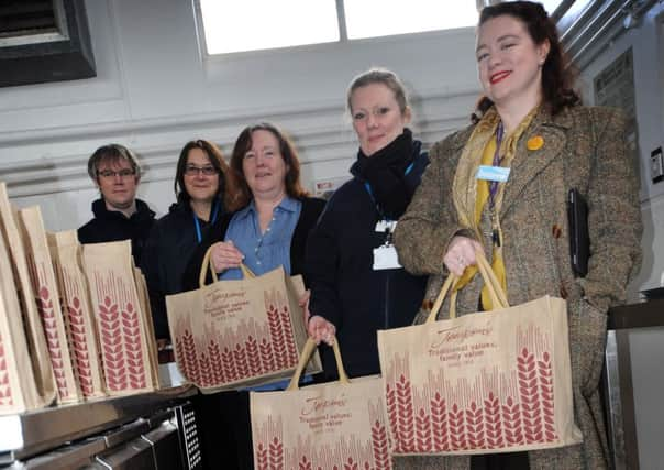 Food parcels about to be delivered to residents in Rye.
Tilling Green Community Centre, 18/12/13