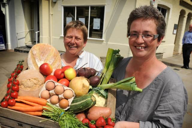 JPCT 230713 S13300348x Carfax, Horsham. New shop to open. PJ Aldred and Marion Carter -photo by Steve Cobb