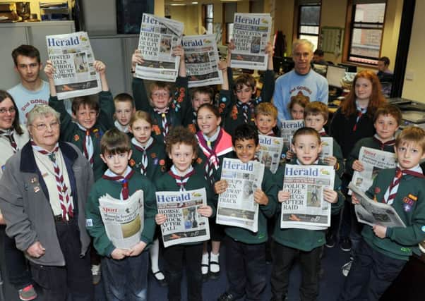 W11281H14 Cubs Visit the Herald & Gazette