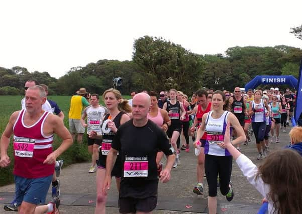 The Worthing Harriers' 10k race is underway