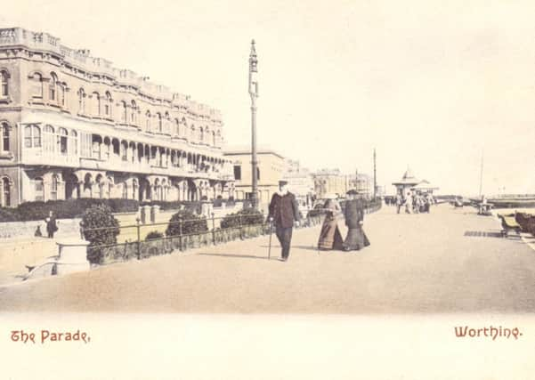 Cambridge Terrace (left) and the County Club (centre)