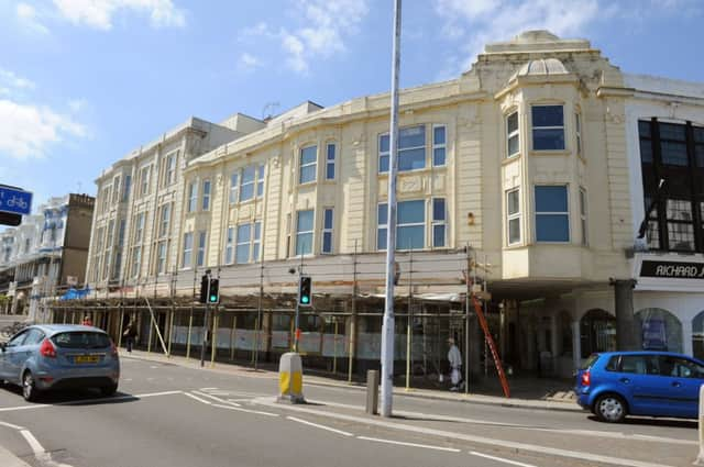 WH 150714  Old Connaught diner, Royal Arcade, Worthing, being turned into a Harry Ramsden's. Photo by Derek Martin SUS-140715-162039001