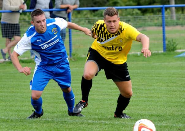 Haywards Heath Town (Blue) v Little Common. Pic Steve Robards SUS-140823-212422001