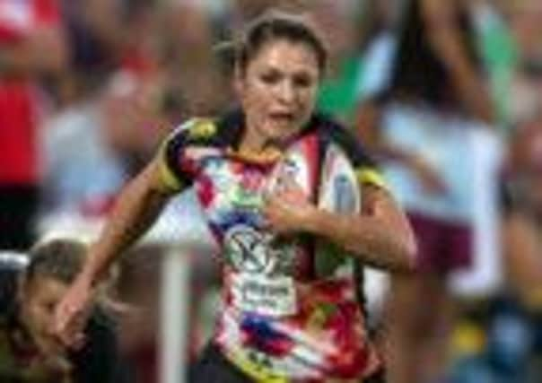 Amy Wilson-Hardy scoring a try at Dubai 7s - World Series tournament 2013.