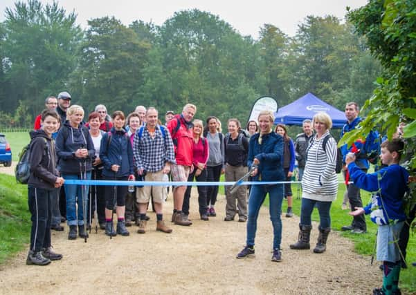 The Dame Vera Lynn Trust a2b walk 2014. LPGPhotographic SUS-140923-123929001