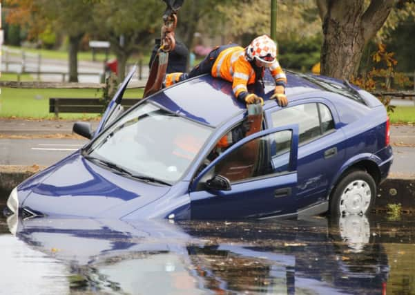 Storrington pond crash. Photo by Eddie Mitchell