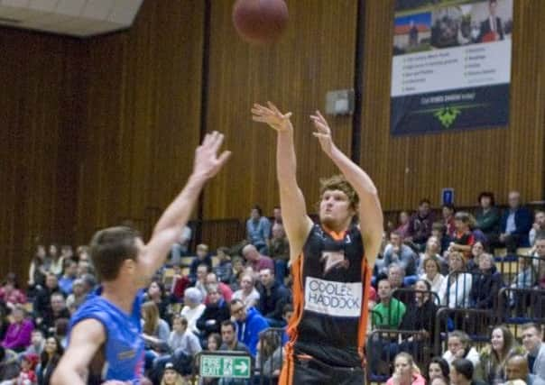 Dominic Baker in action for Thunder against Derby on Sunday. Picture by Andre Nichols.