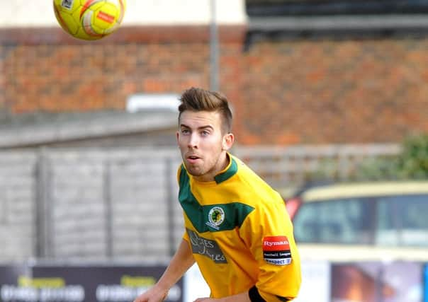 Horsham FC 21-02-15. Pic Steve Robards SUS-150203-201259001