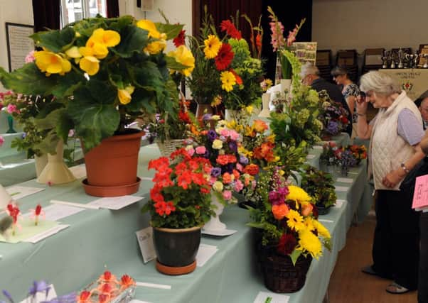 W32650H13 A floral display at a previous Findon flower show