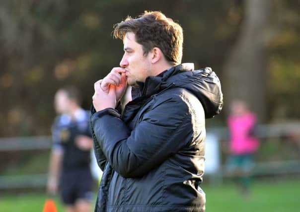 L45106H13-FootballEastPreston

Sussex Division Football. East Preston V St Francis. Action from the match.  Pictured is East Preston manager, Dom Di Paola. ENGSUS00220130411084213