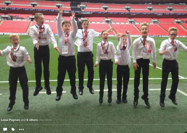 Oaks Primary School U11s at Wembley Stadium SUS-150526-141415002