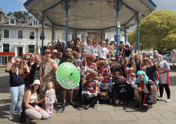 Lemmings Holidays return to Horsham