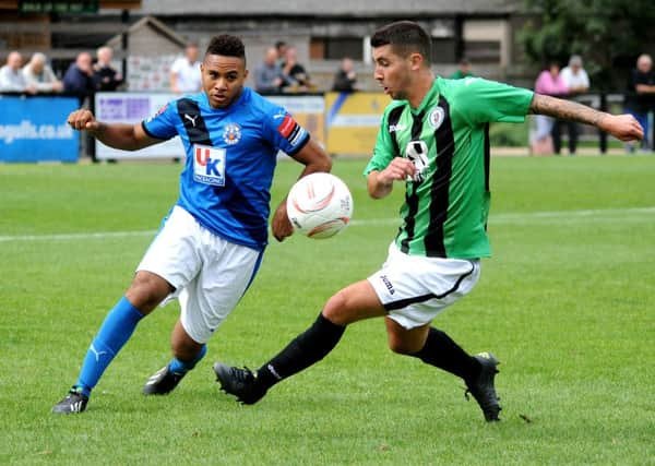 Burgess Hill (green and black) v Grays Athletic. Pic Steve Robards SR1519667 SUS-150817-124234001