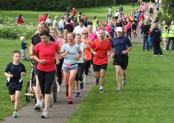 DM151102303a.jpg First year anniversary of the Horsham parkrun 5k which has taken place every Saturday in Horsham Park. Photo by Derek Martin SUS-150509-222115008