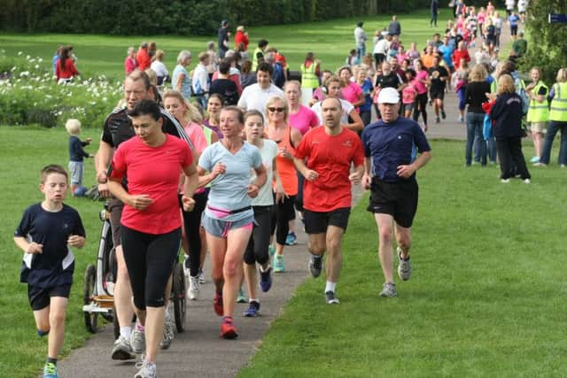 DM151102303a.jpg First year anniversary of the Horsham parkrun 5k which has taken place every Saturday in Horsham Park. Photo by Derek Martin SUS-150509-222115008