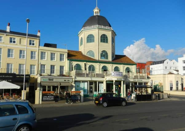 The Worthing Dome SUS-151020-162257001