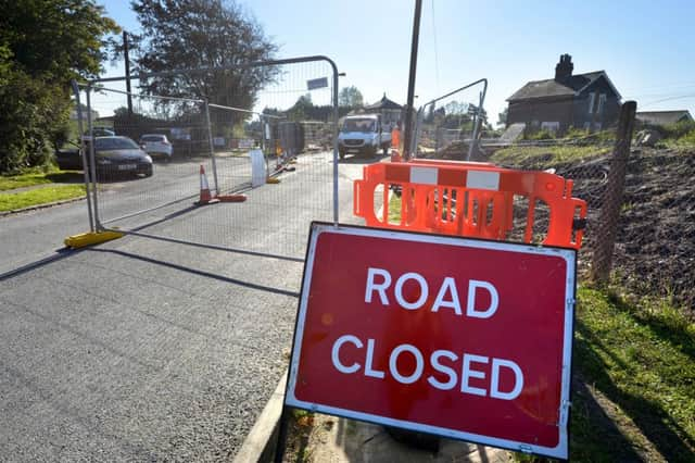 Plumpton level crossing, work started SUS-150930-160542008