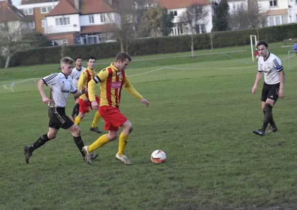 Action from Bexhill United's 1-0 win at home to Lingfield. Picture by Simon Newstead (SUS-160120-095508002)