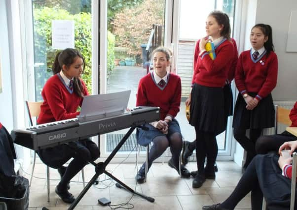 Musical break at The Towers Convent School SUS-160102-164259001