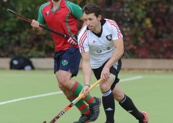 Horsham 1st team Hockey V Tulse Hill & Dulwich (Pic by Jon Rigby) SUS-151026-093026008