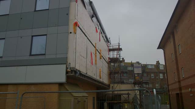 The collapsed wall at the Eastbourne town centre Premier Inn SUS-160203-144147001