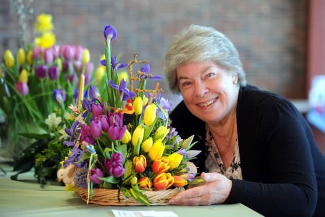 Rhonda Ball with her first prize winning floral art entry ks16000544-1