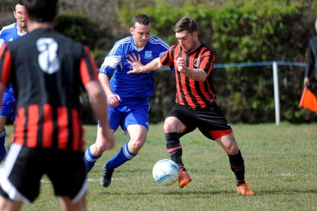 Football Cowfold v Rottingdean . 02-04-16. SR1609587  Pic Steve Robards SUS-160404-103152001