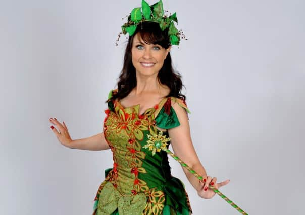 Emma Barton - Tinkerbell SUS-160106-160721001