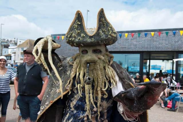 Hastings Pirate Day 2016. Photo by Frank Copper.