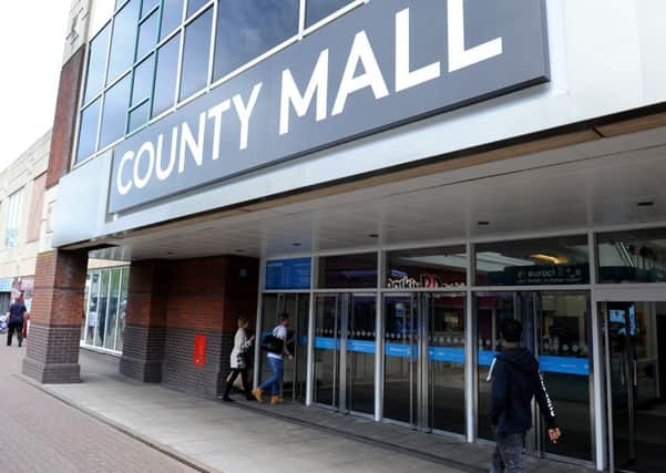 County Mall, Crawley. Pic Steve Robards  SR1613947  20-05-16 SUS-160520-162947001