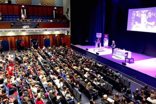 Tim Peake's talk at the University of Portsmouth VLSay_j5fyzP7VdWgMnV