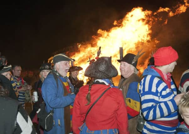 Robertsbridge Bonfire 2016. Photo by Frank Copper. SUS-161121-091451001