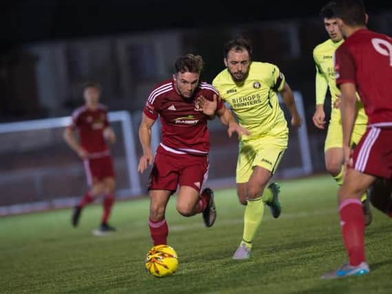 Lloyd Dawes scored Worthing's equaliser against Hemel Hempstead. Picture by Marcus Hoare.