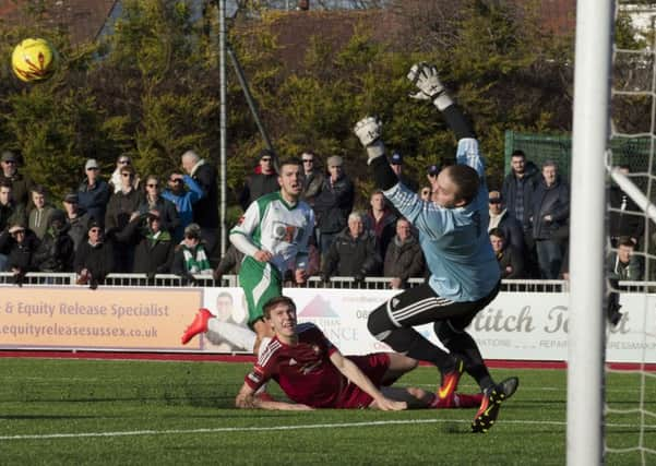 Ollie Pearce goes close for the Rocks at Worthing / Picture by Tommy McMillan