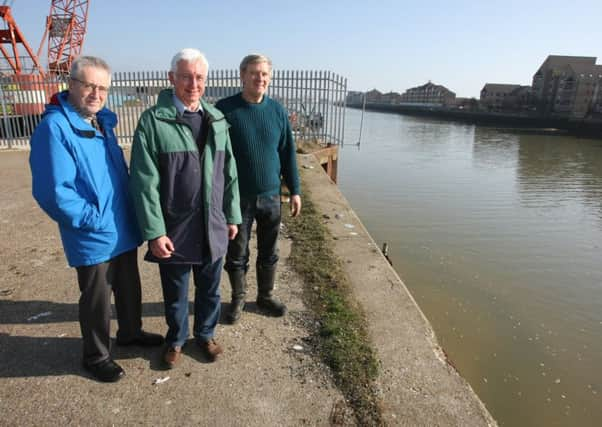 Shoreham Slipways Group members at Humphrey's Gap